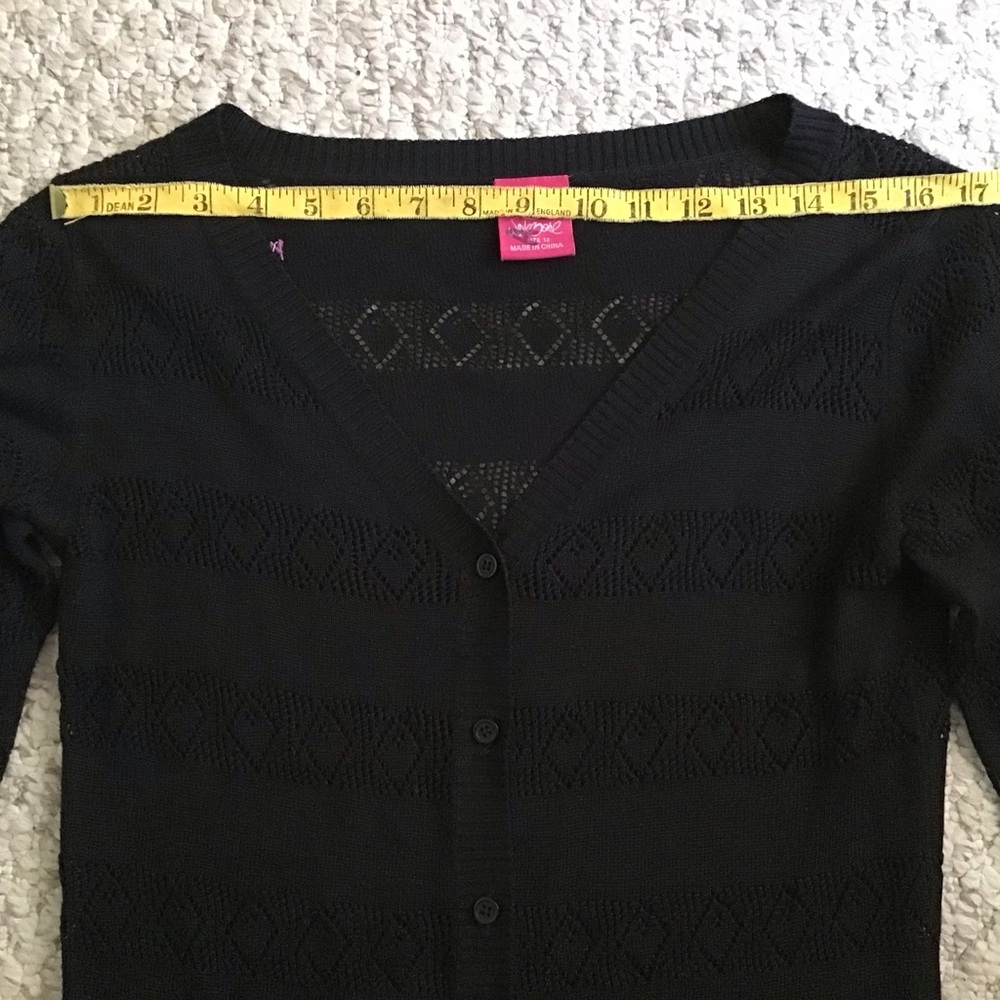 Classic Black Open-Knit V-Neck Cardigan - Picture 4 of 7